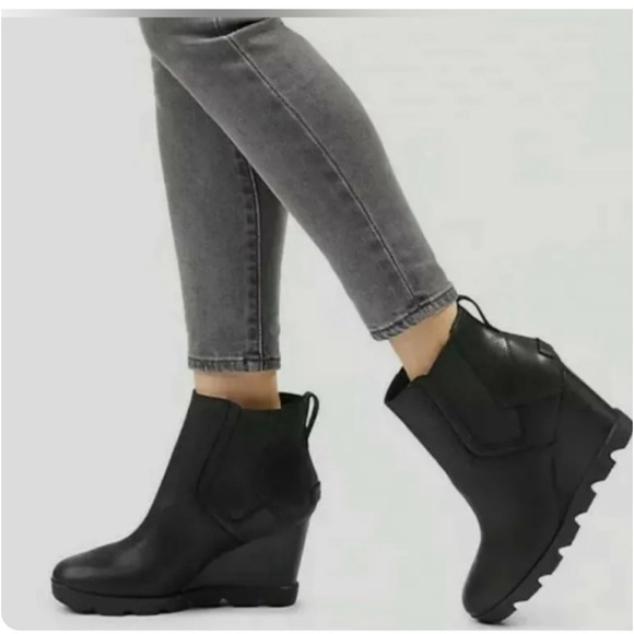 Universal Thread Shoes - Universal Thread Amalia Wedge Boot, Black, Size 10